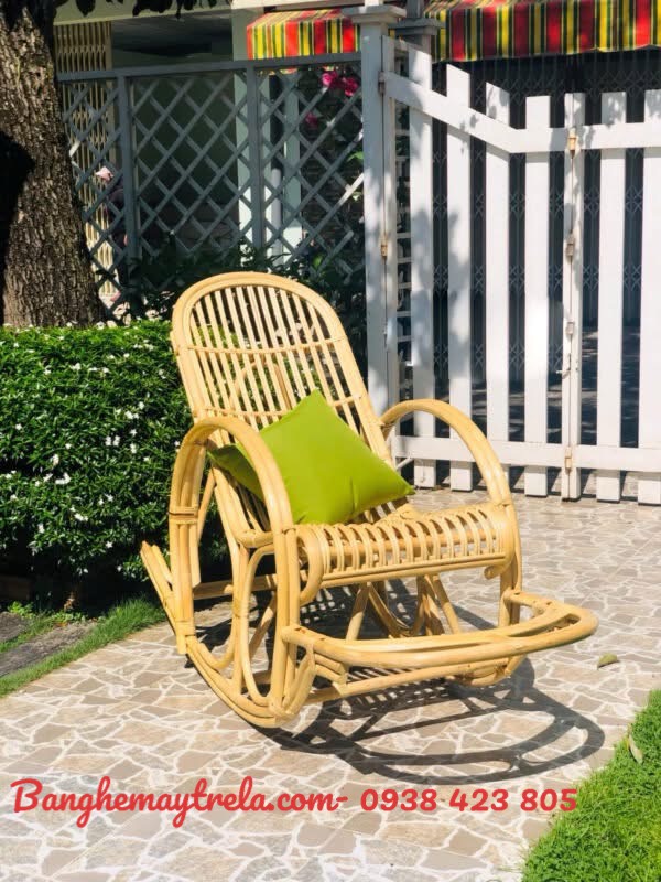 Ghế bập bênh mây tre thư giãn